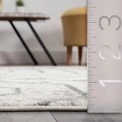 Casa Cream 7 ft. 9 in. x 10 ft. 2 in. Geometric Polypropylene Area Rug by Abani -Abani Sales cream abani area rugs cas190a 8 4f 1000