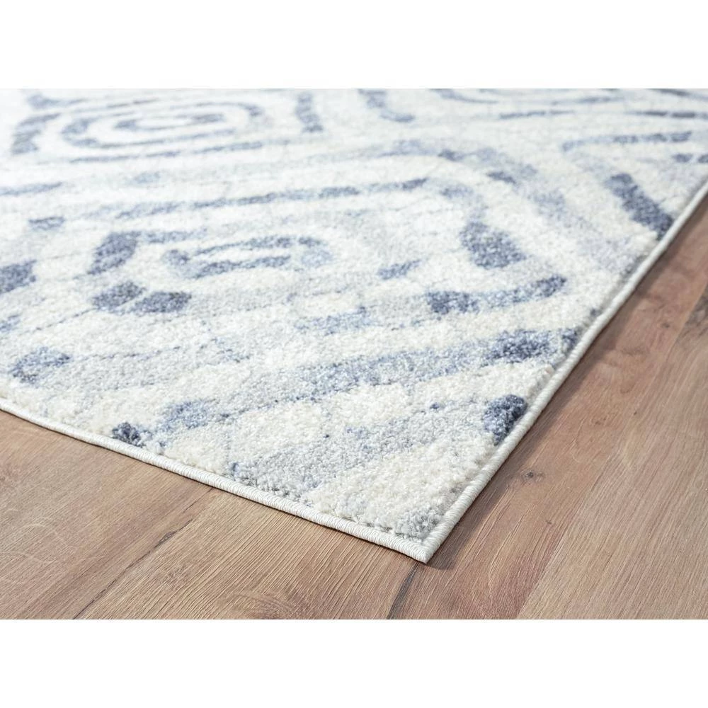 Cruz Cream 4 ft. x 6 ft. Geometric Polypropylene Area Rug by Abani 5 Cruz Cream 4 ft. x 6 ft. Geometric Polypropylene Area Rug by Abani - Image 3
