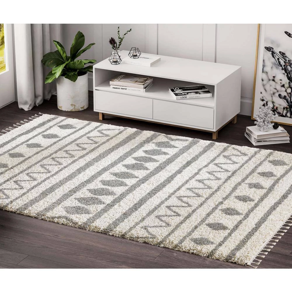 Willow Ivory 7 ft. 9 in. x 10 ft. 2 in. Moroccan Polypropylene Area Rug by Abani 9 Willow Ivory 7 ft. 9 in. x 10 ft. 2 in. Moroccan Polypropylene Area Rug by Abani - Image 7